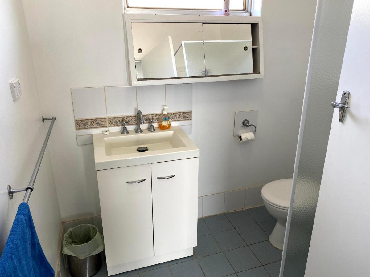 Appartement Waldeck Heights à Geraldton Extérieur photo